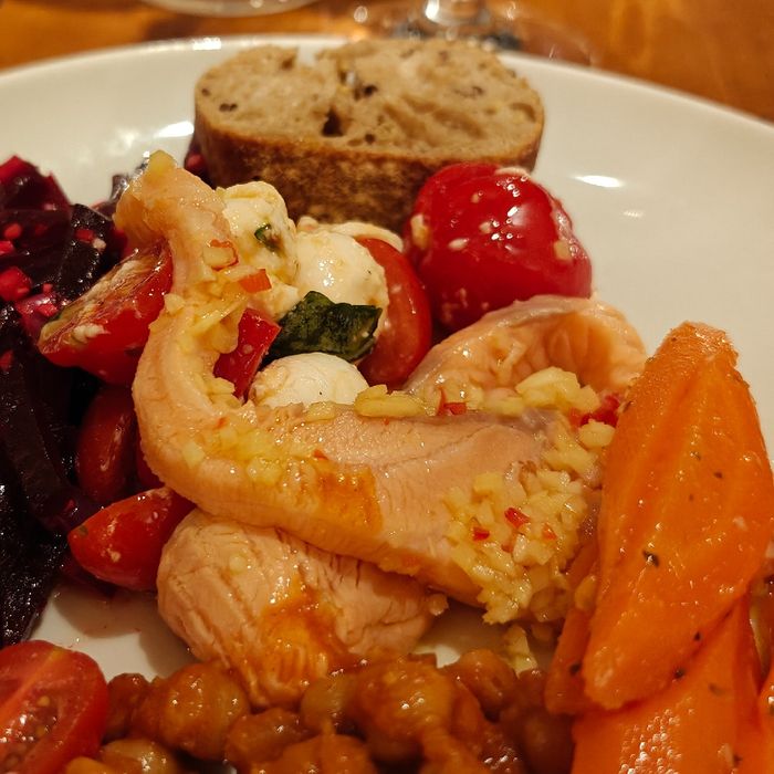 Italienisch Vorspeisen auf einem Teller